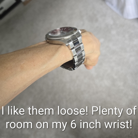 Gold and Silver Watch Trio (3 watches) - Picture 10 of 13